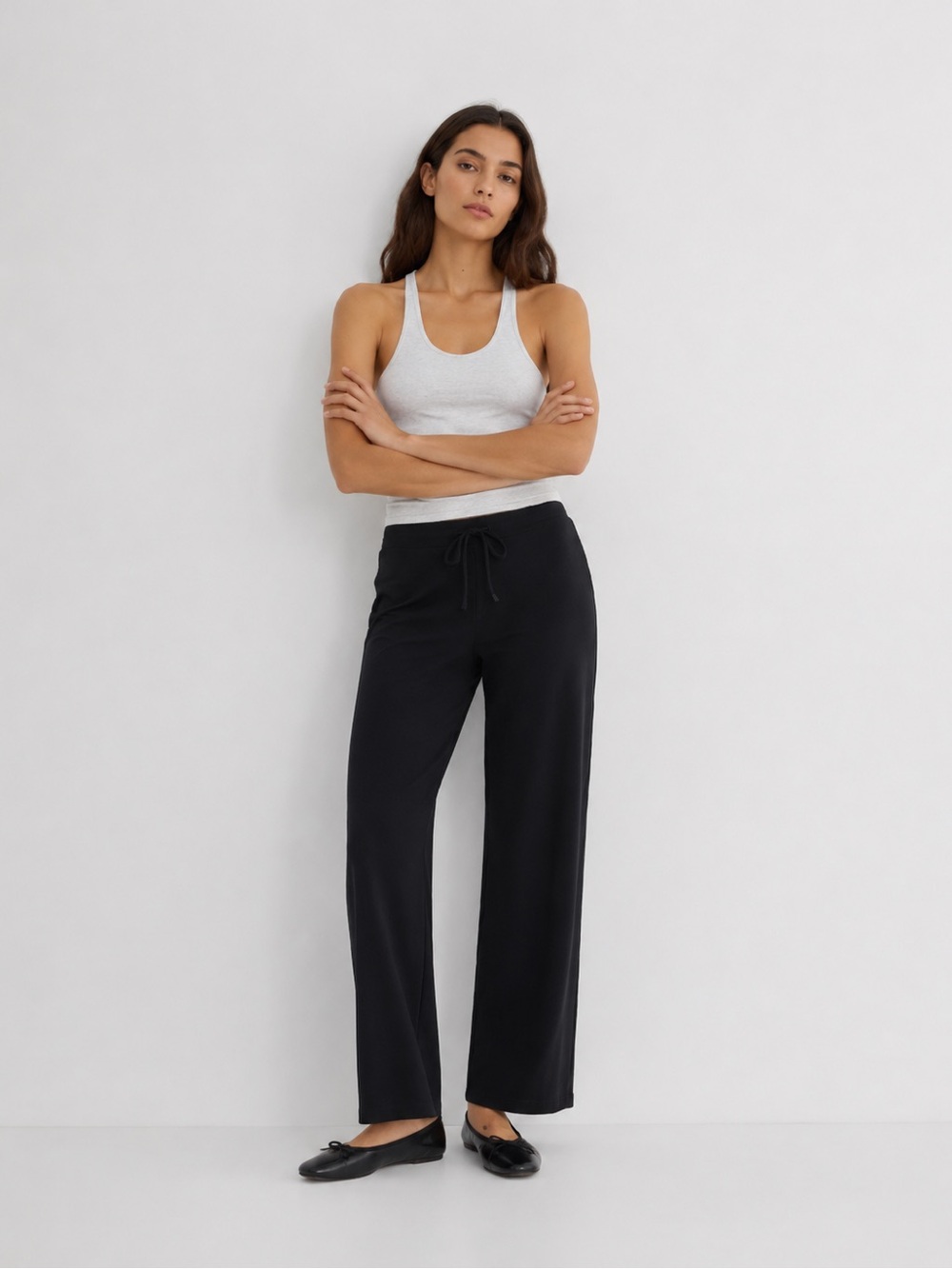 Aritzia TNA Chill Casual Pant Black Size Medium Like New